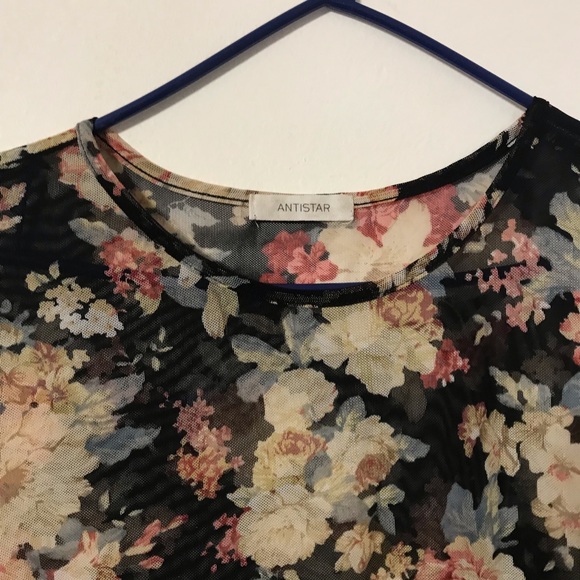 Black floral mesh see through sheer blouse skirt sleeve shirt - Picture 3 of 6